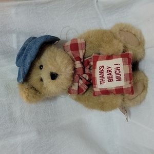 Boyds bear, "Merci Bearcoo" thanks beary much. Brown bear